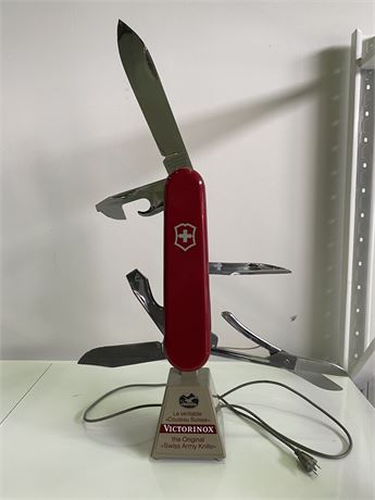 SWISS ARMY KNIFE MOVING STORE DISPLAY (2ft tall)