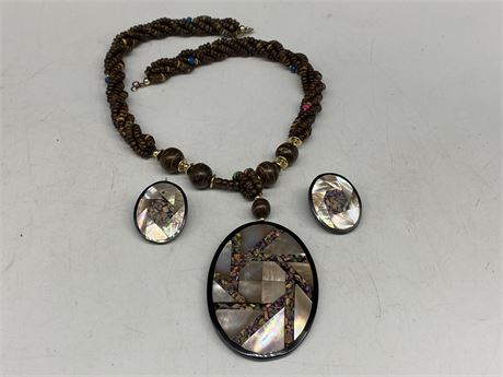 LARGE VINTAGE MOTHER OF PEARL & ABALONE INLAY PENDANT NECKLACE & EARRINGS