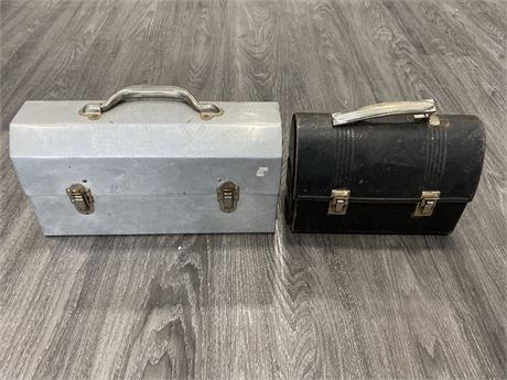 2 VINTAGE LUNCH KITS (14”X7.5”)