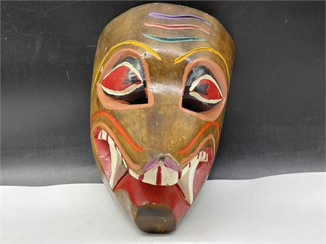 NATIVE CARVED WOLF MASK (7”x10”)