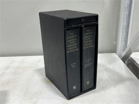 2 VOLUMES OF THE COMPACT EDITION OF THE OXFORD ENGLISH DICTIONARY