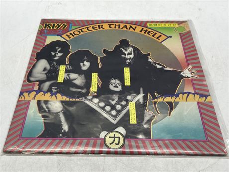 KISS - HOTTER THAN HELL JAPANESE PRESS - EXCELLENT (E)