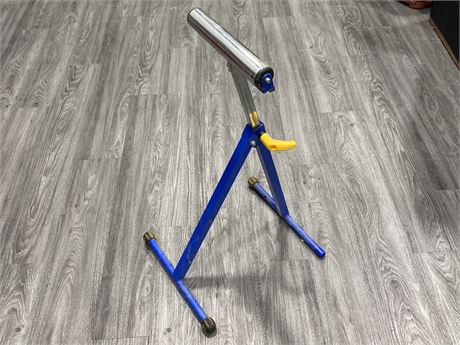 MASTERCRAFT MATERIAL SUPPORT STAND