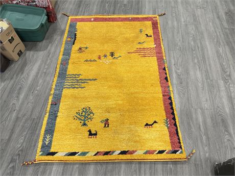 GABBEH HAND KNOTTED PERSIAN TRIBAL RUG (47”x74”)