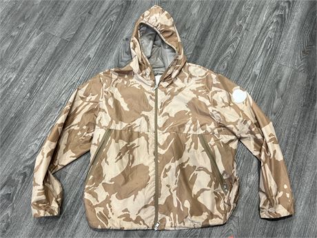 MONCLER MENS ZIP UP RAIN JACKET - NO SIZE - APPEARS TO BE XL