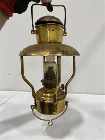 VINTAGE BRASS OIL LAMP - MADE IN FRANCE