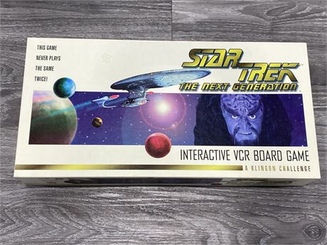 STAR TREK THE NEXT GENERATION INTERACTIVE VCR BOARD GAME - VINTAGE LIKE NEW
