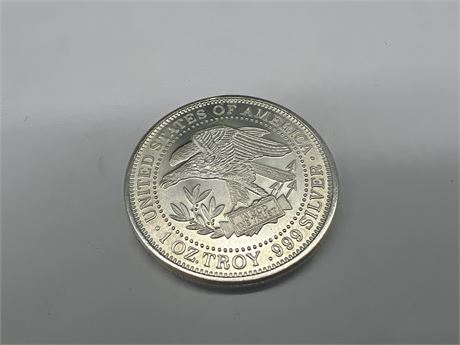 1 OZ 999 FINE SILVER USA COIN