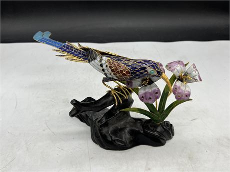 BEAUTIFUL CLOISONNÉ BIRD / FLOWER DISPLAY ON WOOD STAND (5” tall, 12” long)