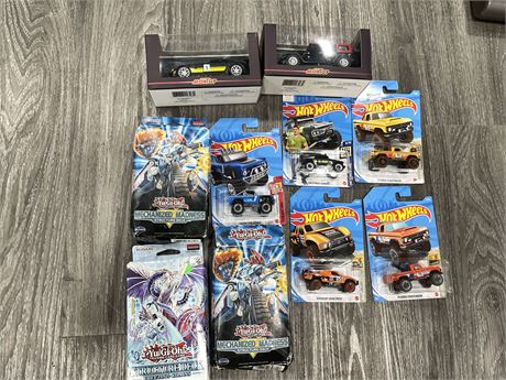 LOT OF HOT WHEELS, DIE CAST CARS & YU-GI-OH STRUCTURE DECKS