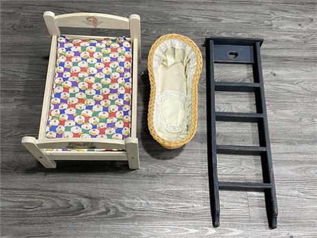 SMALL BABY FURNITURE & LADDER