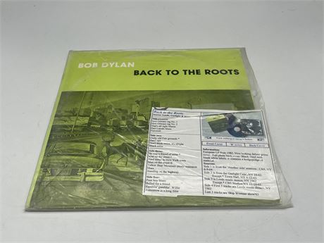 BOOTLEG BOB DYLAN - BACK TO THE ROOTS - 2LP - VG (SLIGHTLY SCRATCHED)