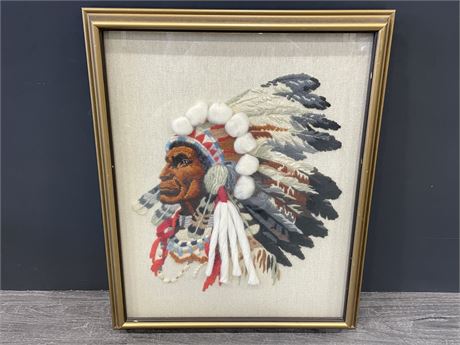 VINTAGE EMBROIDERED CREWEL NATIVE INDIAN CHIEF FRAMED PICTURE (17”X21.5”)