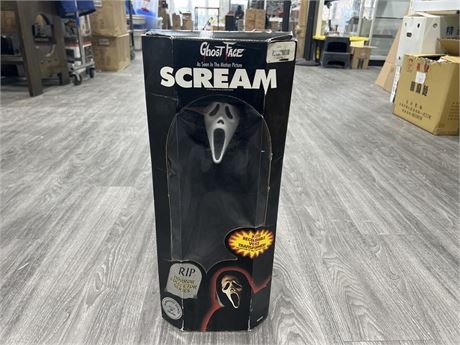 1993 GHOST FACE SCREAM LIMITED EDITION LARGE FIGURE 20”
