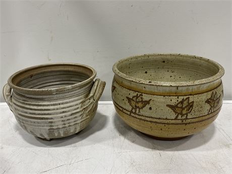 2 LARGE 1970’S STUDIO POTTERY BOWLS/POTS (LARGEST IS 7.5” TALL, 11” DIAM.)