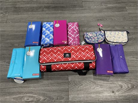 5 NEW CALIFORNIA INSULATED MARKET TOTES & 2 NEW COSMETIC BAGS