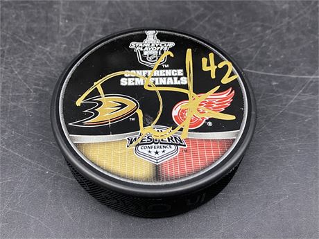 DAN SEXTON SIGNED WESTERN CONFERENCE SEMI FINALS PUCK
