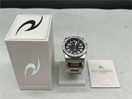 RIPCURL DIVERS STAINLESS STEEL WATCH - NEVER WORN, WORK