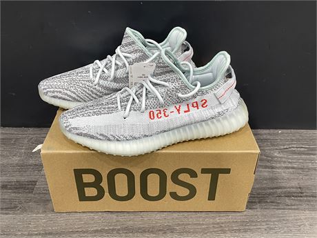 NEW W/ TAGS YEEZY BOOST 350 V2 BLUE TINTS (AUTHENTIC - SIZE 10.5 W/ OG BOX)
