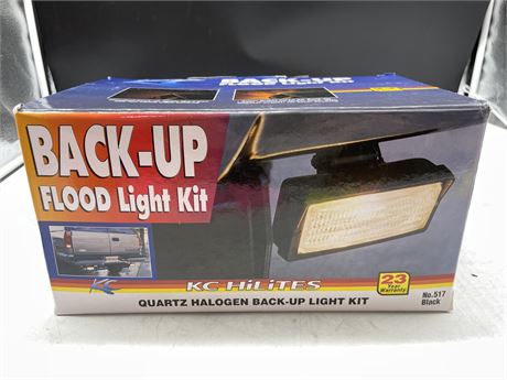 OPEN BOX BACK - UP FLOOD LIGHT KIT