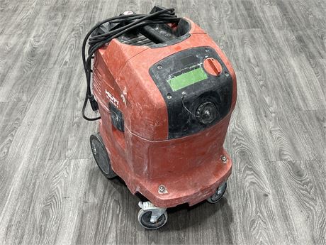 HILTI VC 150-10X WET AND DRY VACUUM WORKING
