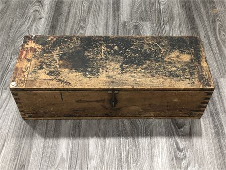 ANTIQUE SMALL ARMS TOOL BOX 27X11”