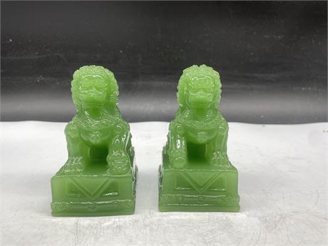 2 CHINESE JADE LIONS 4”