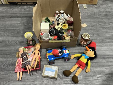 BOX OF COLLECTABLES - MOSTLY VINTAGE