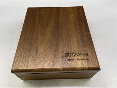 BUCKEYE WALNUT BOX