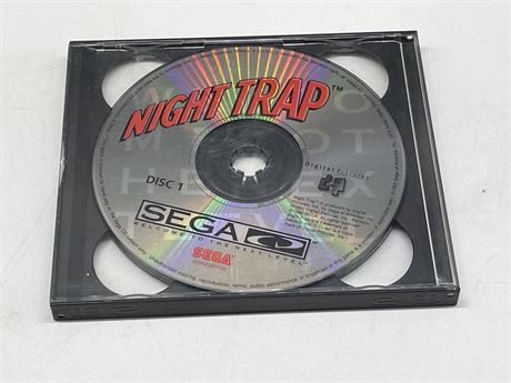 LOOSE - NIGHT TRAP BOTH DISCS - SEGA CD