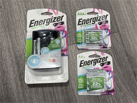 (NEW) ENERGIZER RECHARGE PRO W/BATTERIES