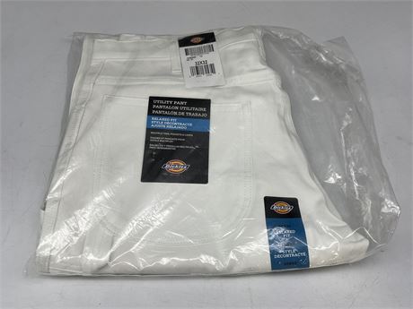 NEW DICKIES WHITE UTILITY PAINTING PANTS 32X32 (SEALED)