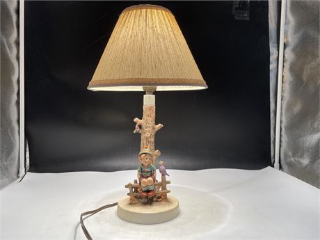 VINTAGE GOEBEL HUMMEL PORCELAIN FIGURINE LAMP (MADE IN GERMANY) WORKS (16”)