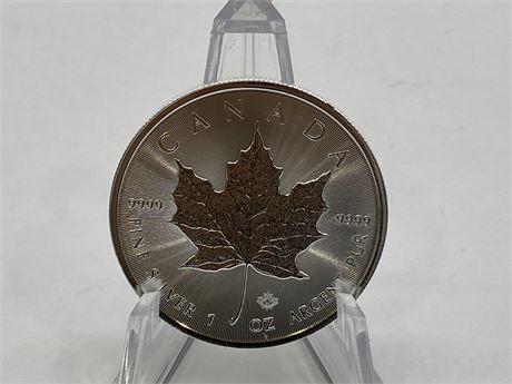 1 OZ 999 FINE SILVER CANADIAN COIN