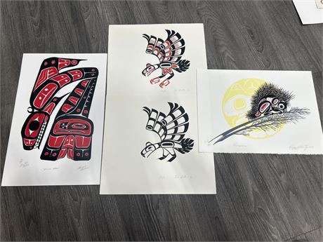 LOT OF 4 SIGNED/NUMBERED INDIGENOUS ART PRINTS - ARTISTS PICTURES