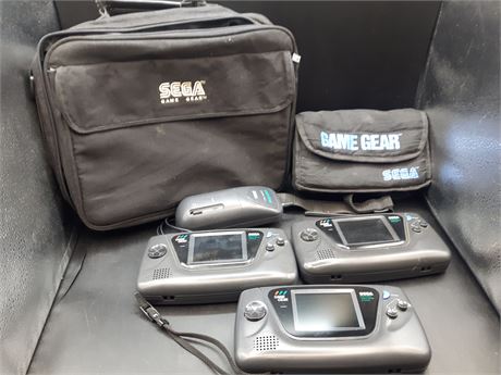 GAME GEAR CONSOLES - NEEDING VARIOUS REPAIRS - AS IS