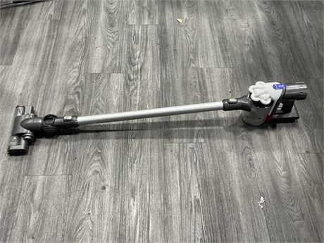DYSON STICK VACUUM (AS IS)