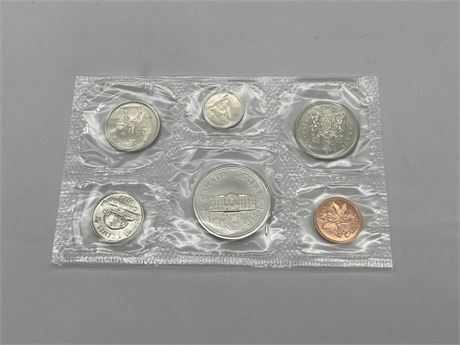 1973 UNCIRCULATED CANADIAN COIN SET