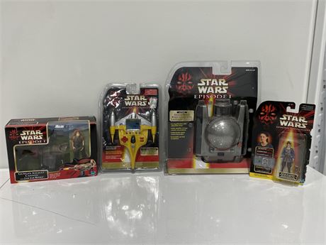 NEW STAR WARS EPISODE ONE COLLECTABLES (Hasbro)