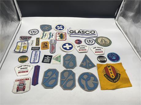 34 VINTAGE ASSORTED PATCHES