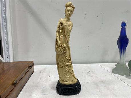 HEAVY RESIN CARVED ASAIN STATUE (19”)