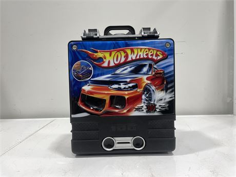 HOT WHEELS CARRY CASE WITH LAUNCHER AND 27 CARS