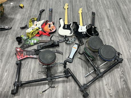 GUITAR HERO / RACKBAND PARTS / ACCESSORIES - UNTESTED, AS IS