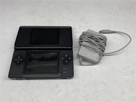 NINTENDO DS LITE - NEEDS WORK AS IS (Not correct cord)