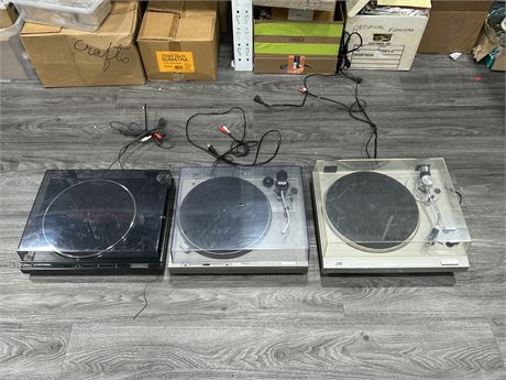 3 MISC TURN TABLES - UNTESTED / AS IS