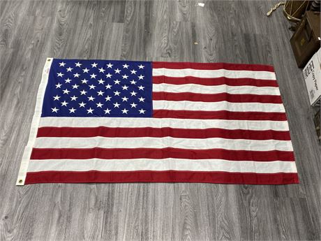 USA FLAG - 100% COTTON 3FT X 5FT (Like new)