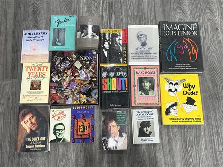 BOX OF BEATLES / DYLAN & ROLLING STONES BOOKS