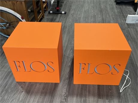2 FLOS ITALY RETAIL LIGHT UP DISPLAY BOX / SIDE TABLE (23”x23”x23”)