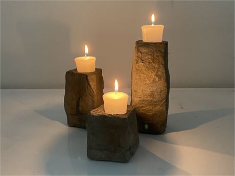(12) NEW ROCK CANDLE HOLDERS (4 boxes of 3)