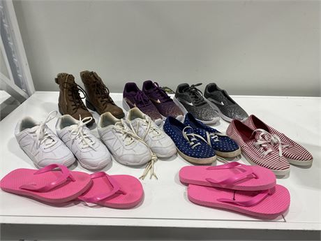 7 PAIRS OR WOMENS SHOES & 2 PAIRS OF FLIP FLOPS (Misc. sizes)